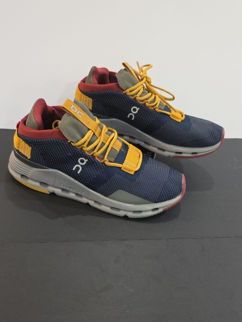 On Running CloudNova Denim And Ruby Women's Navy Athletic Sneakers Size 7